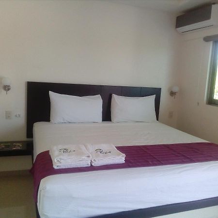 Hotel La Isla Chable Bagian luar foto