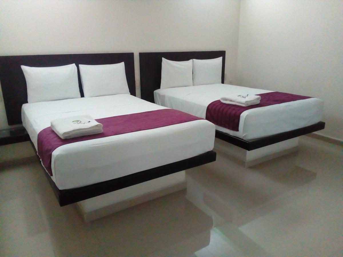 Hotel La Isla Chable Bagian luar foto