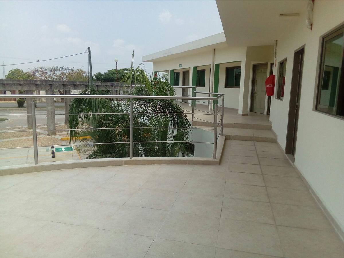 Hotel La Isla Chable Bagian luar foto